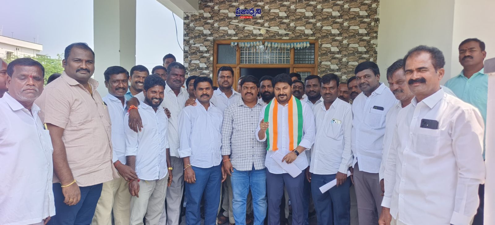 పట్టభద్రుల ఎమ్మెల్సీ ఎన్నికల్లో కాంగ్రెస్ అభ్యర్థి గెలుపునకు కృషి చేయాలి - అదనపు చిత్రం 2