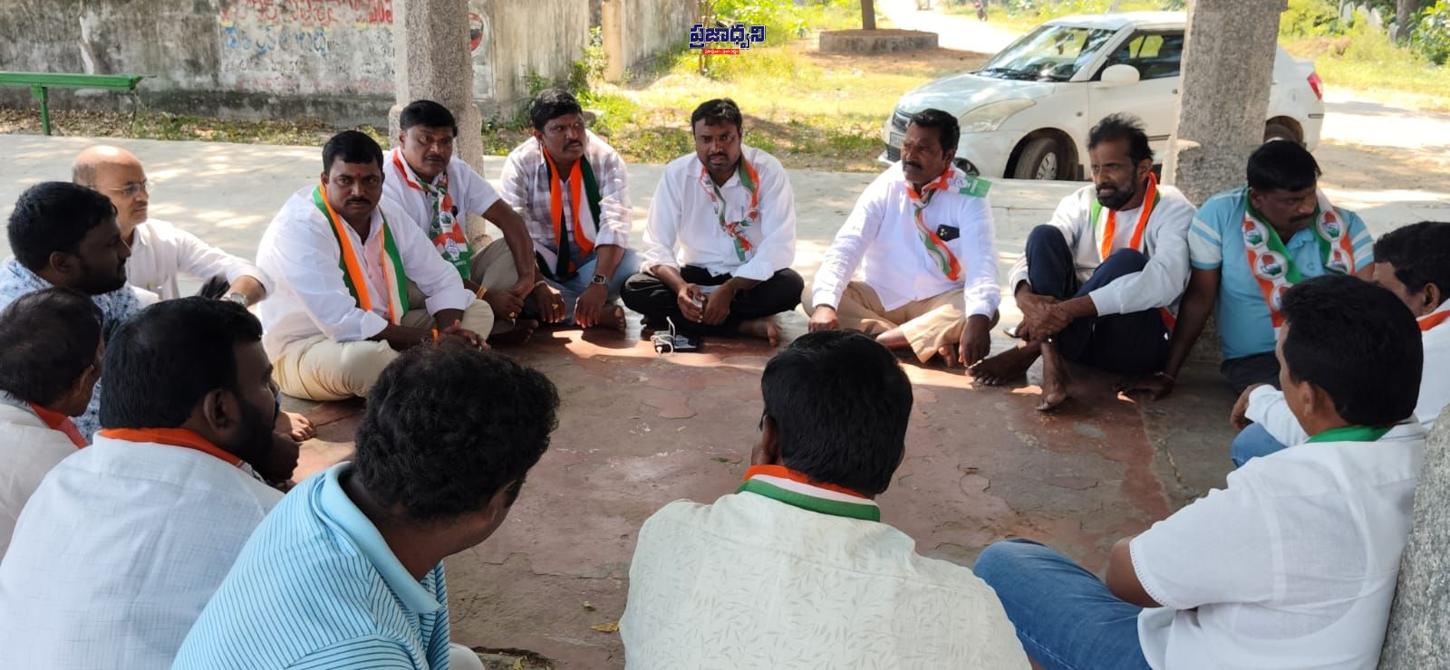 పట్టభద్రుల ఓటరు నమోదుపై కాంగ్రెస్‌ నేతల అవగాహన - అదనపు చిత్రం 2